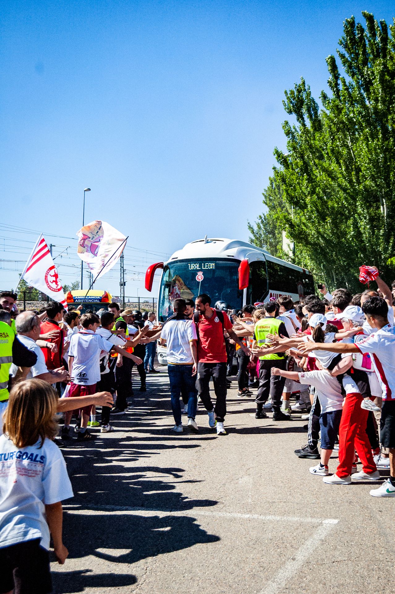 Las imágenes del recibimiento a los jugadores de la Cultural