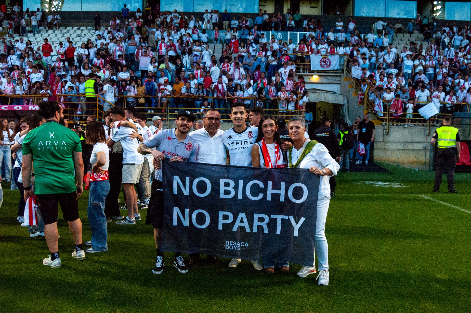 Así vivió el Reino de León el ascenso, en imágenes