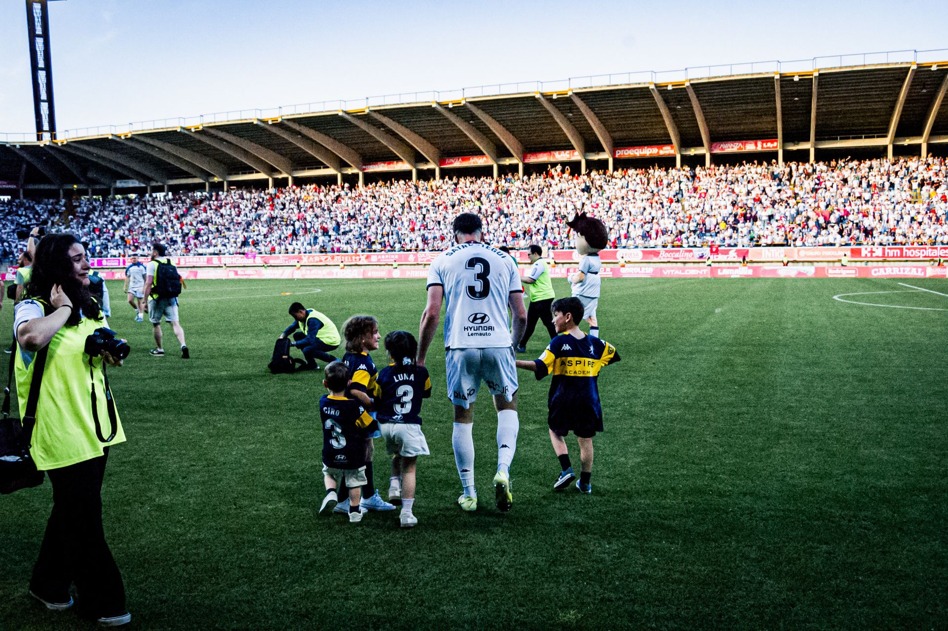 Así vivió el Reino de León el ascenso, en imágenes