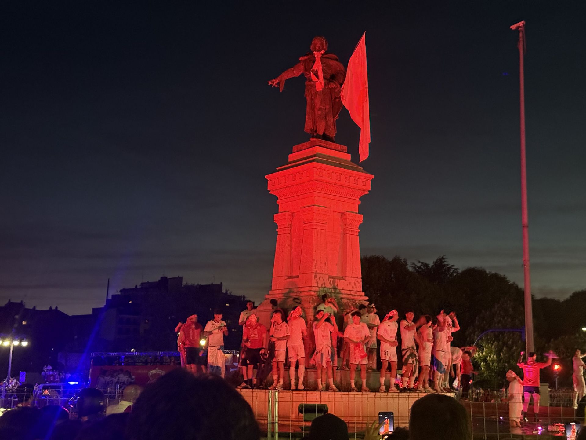 Guzmán se rinde al ascenso de la Cultural