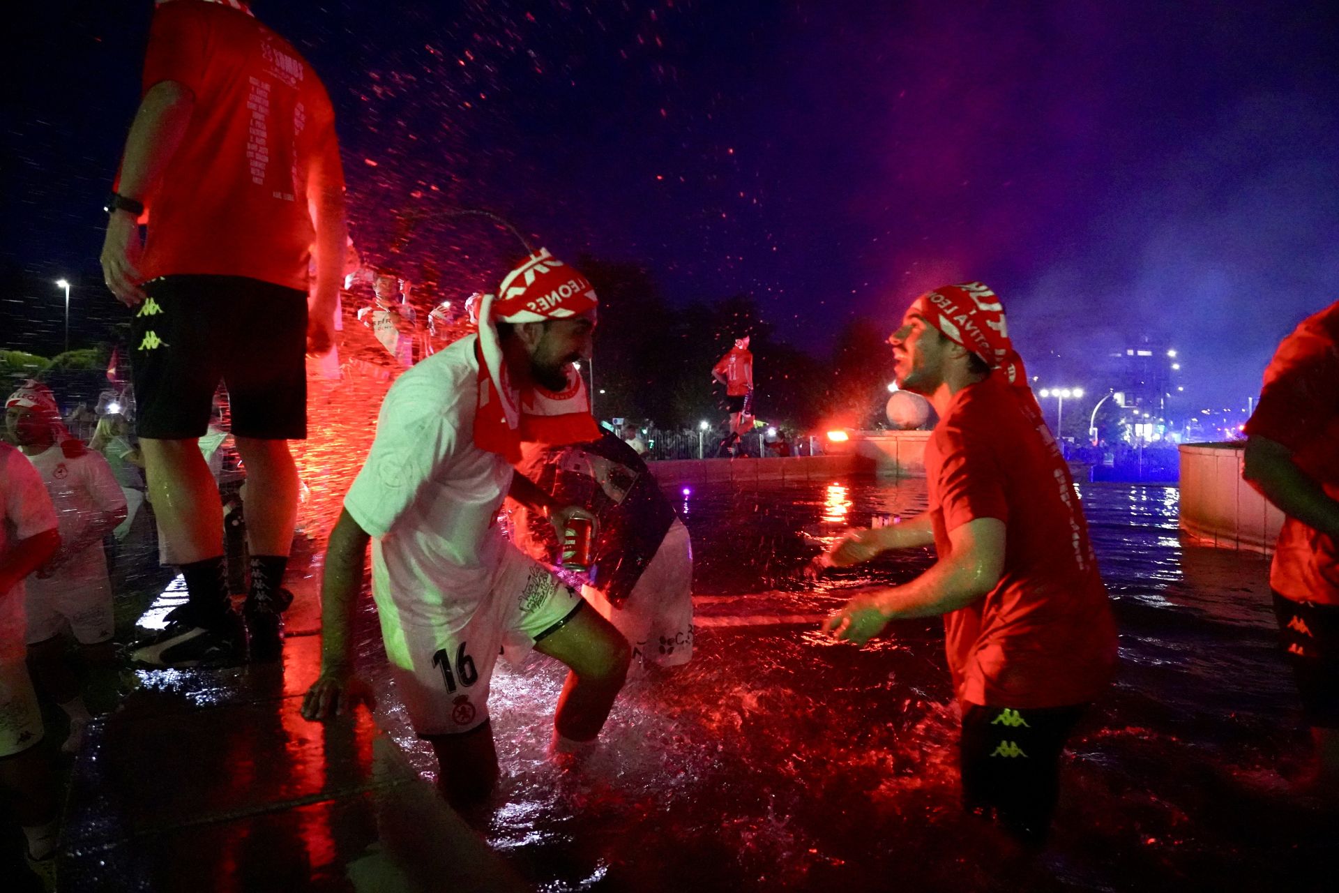 Guzmán se rinde al ascenso de la Cultural