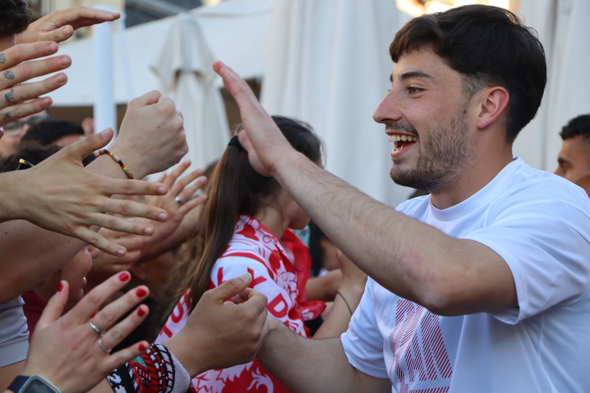 La rúa y recepción en San Marcelo de la Cultural, en imágenes