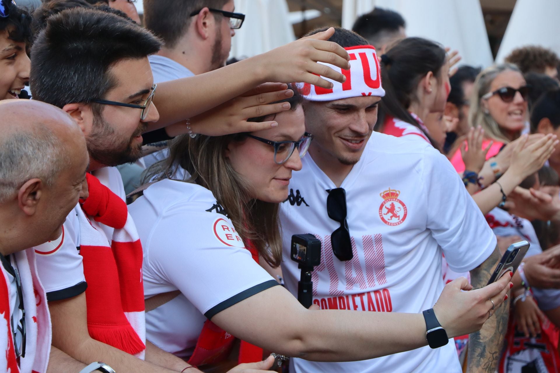 La rúa y recepción en San Marcelo de la Cultural, en imágenes