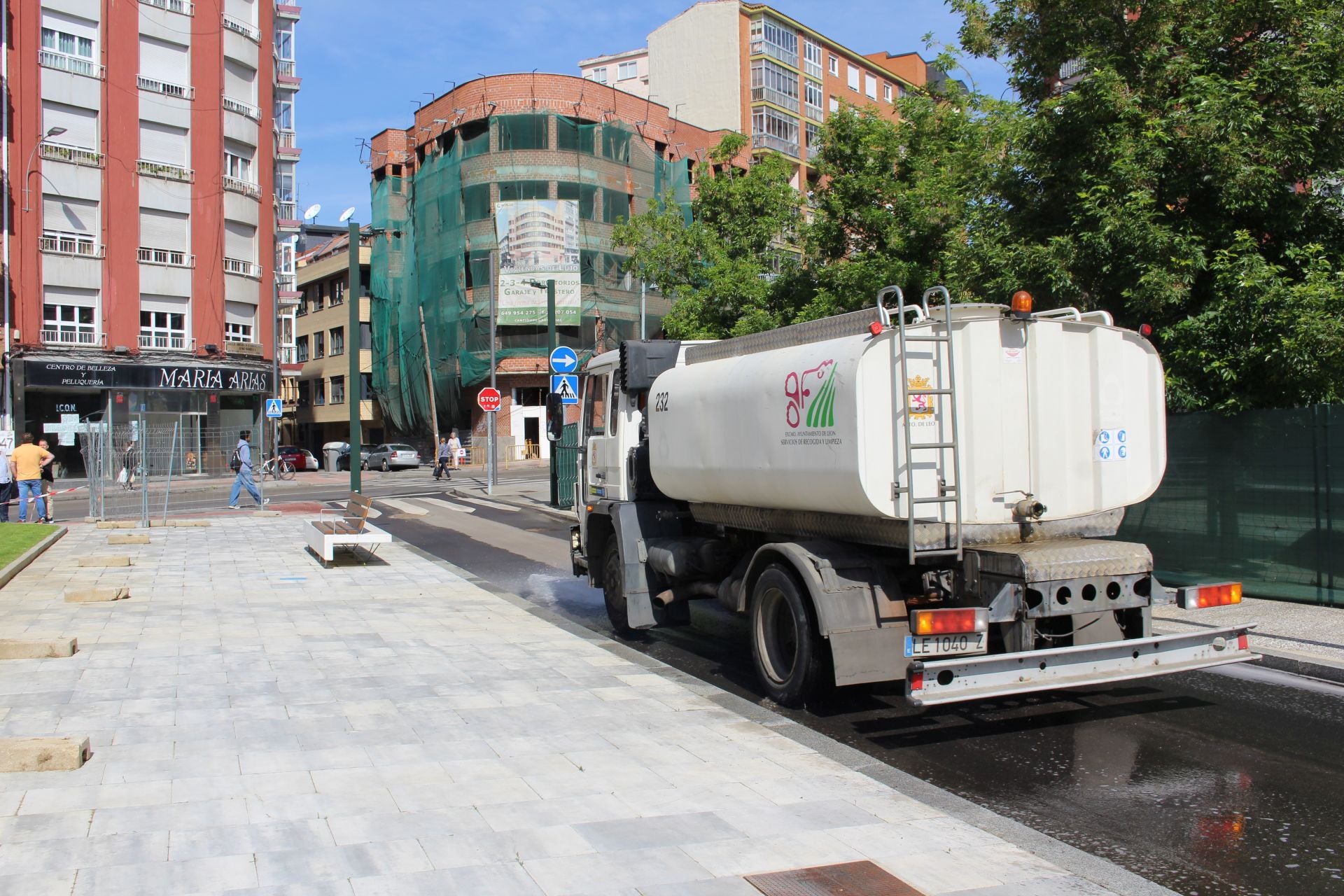 El entorno de Feve en León abre al tráfico