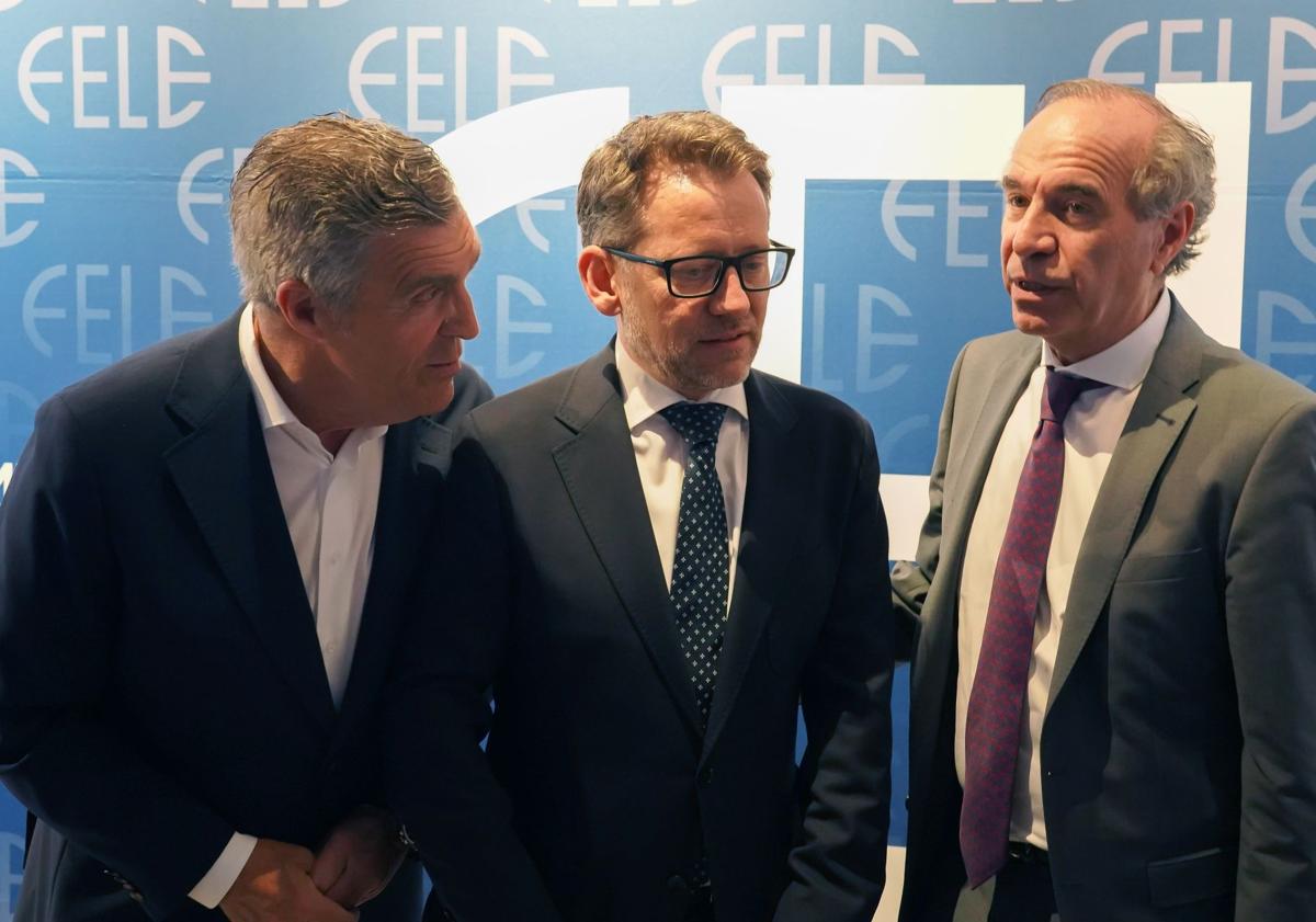 Imagen principal - León pierde 4.500 empresarios en una década y ocho a la semana en el último año