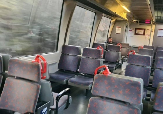 Tren de Feve en circulación.