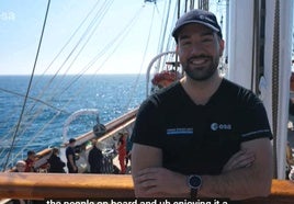 Pablo Álvarez a bordo del barco de investigación.