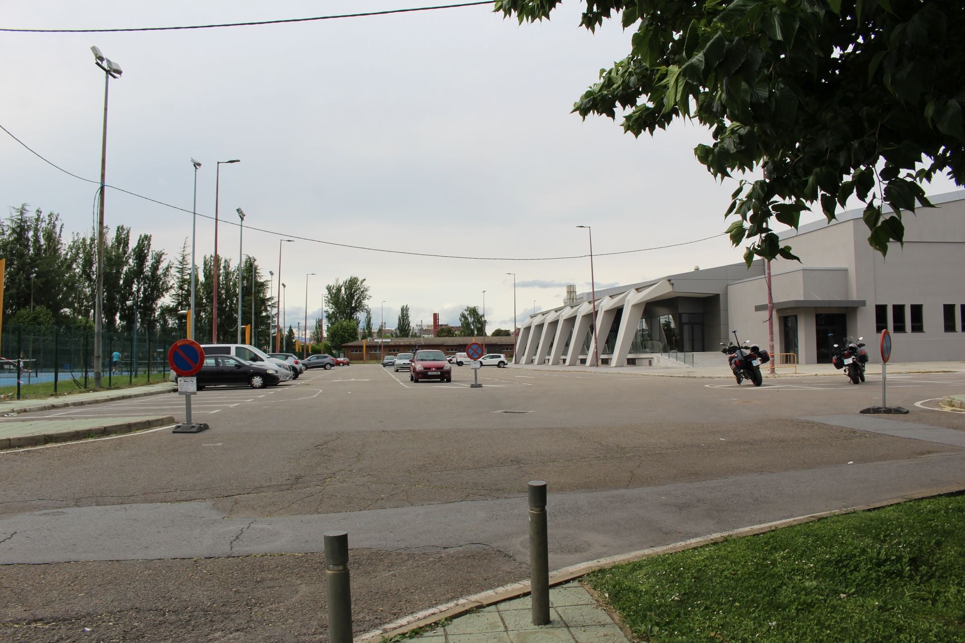 Comienzan las obras en el entorno del estadio Reino de León