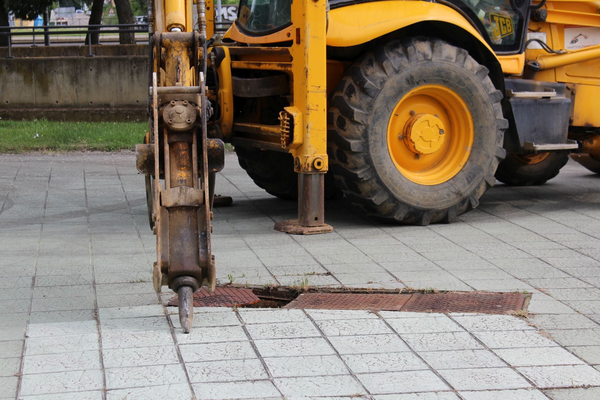 Comienzan las obras en el entorno del estadio Reino de León
