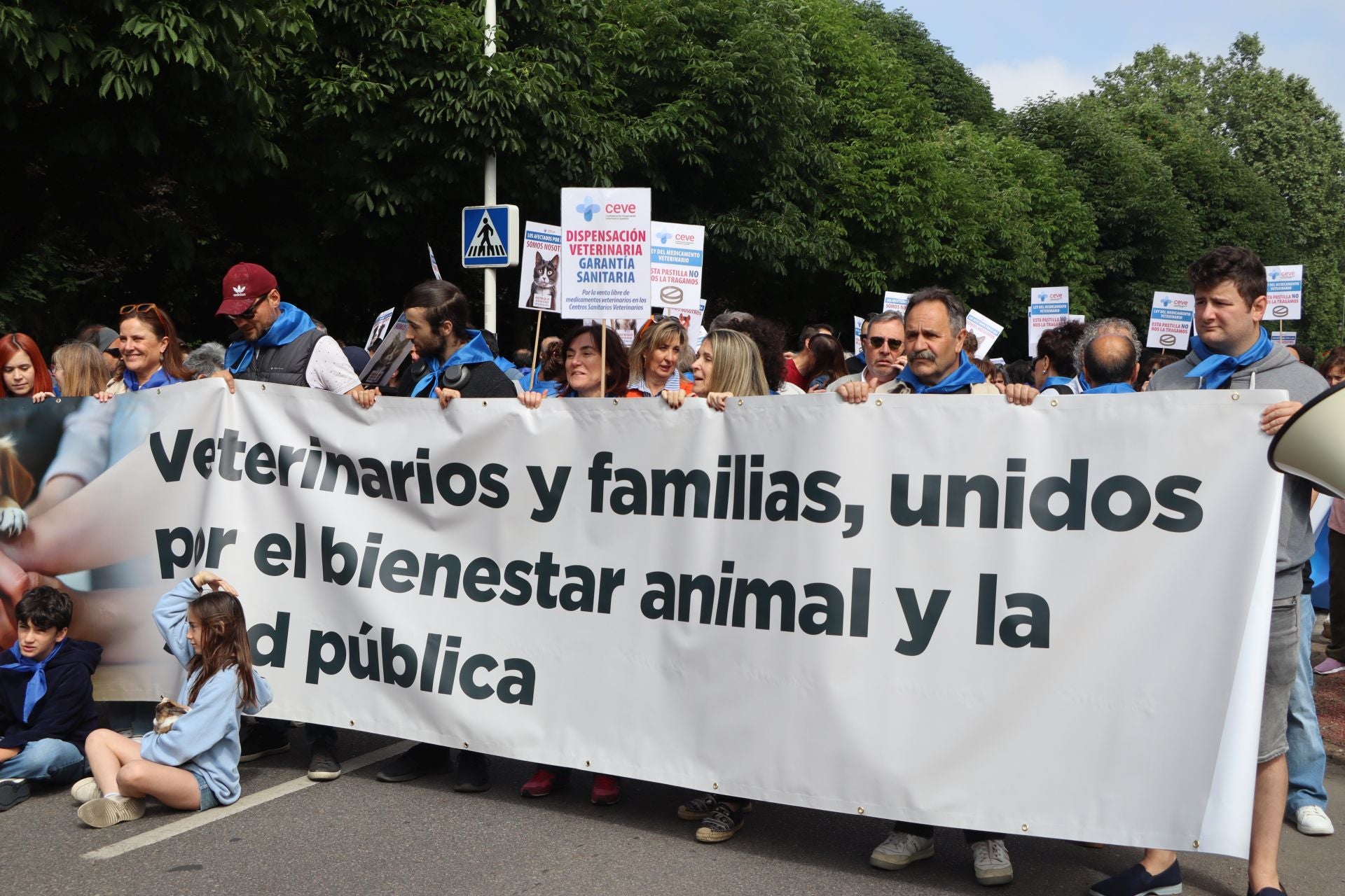 Imágenes de la manifestación veterinaria en León