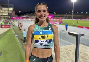 Marta García empieza el verano a lo grande: mínima para el Mundial