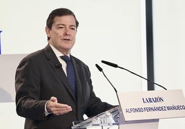 Desayuno informativo organizado por 'La Razón' con el presidente de la Junta de Castilla y León, Alfonso Fernández Mañueco.