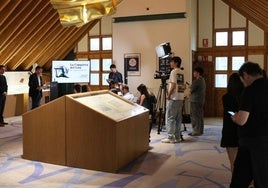 Casa Botines inaugura la exposición temporal 'La Conquista del Voto'