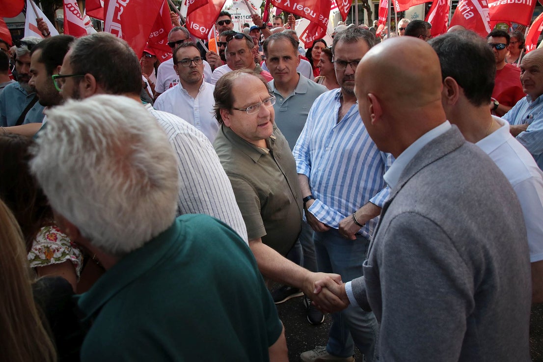 Las imágenes de la manifestación contra el cierre de Azucarera en León ...