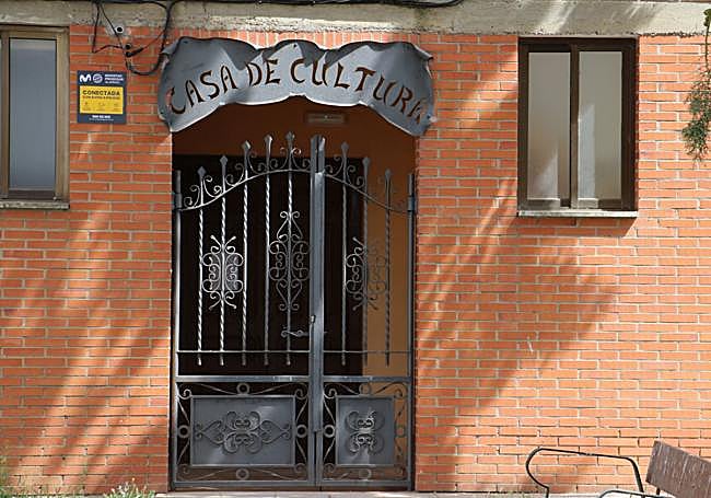 Entrada a la Casa de la Cultura de esta localidad.