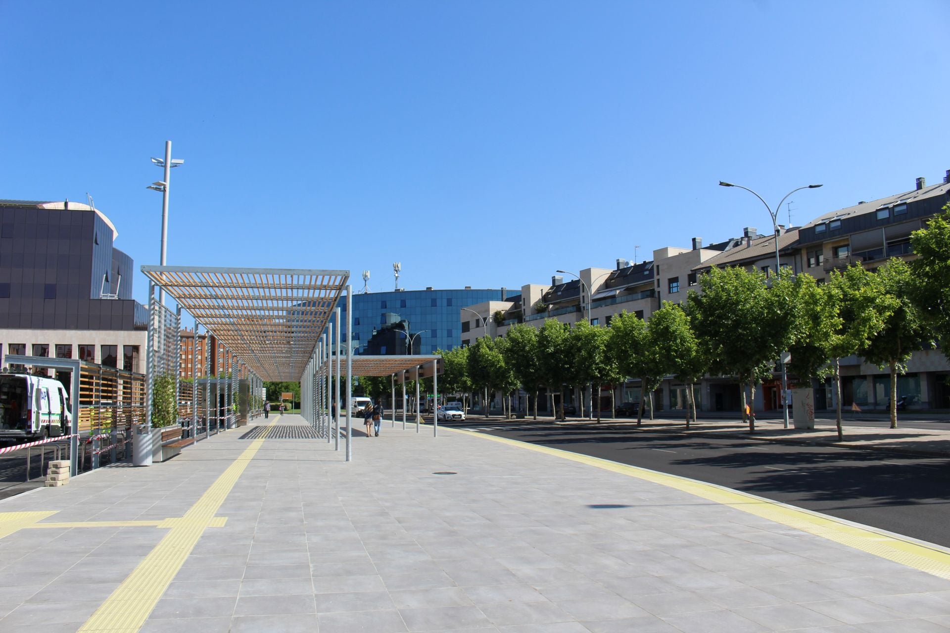 La nueva pérgola bioclimática en Pendones Leoneses