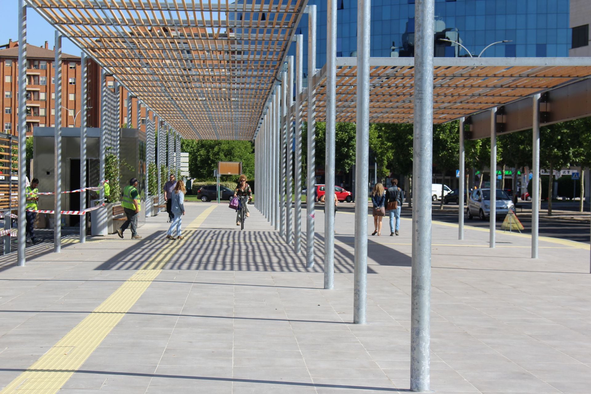 La nueva pérgola bioclimática en Pendones Leoneses