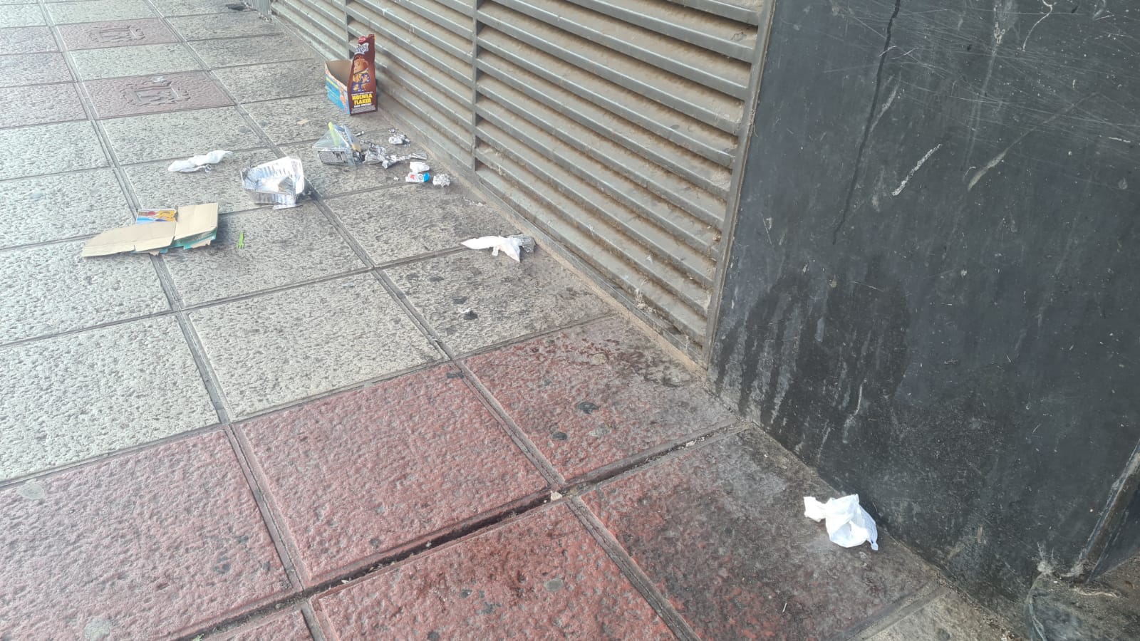 Suciedad en la capital leonesa días después del Monoloco