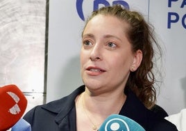 Ester Muñoz: «La tesis de 'somos unos chorizos pero al menos no gobierna la derecha' es una vergüenza»