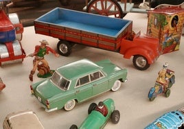 Algunos de los juguetes de la exposición.