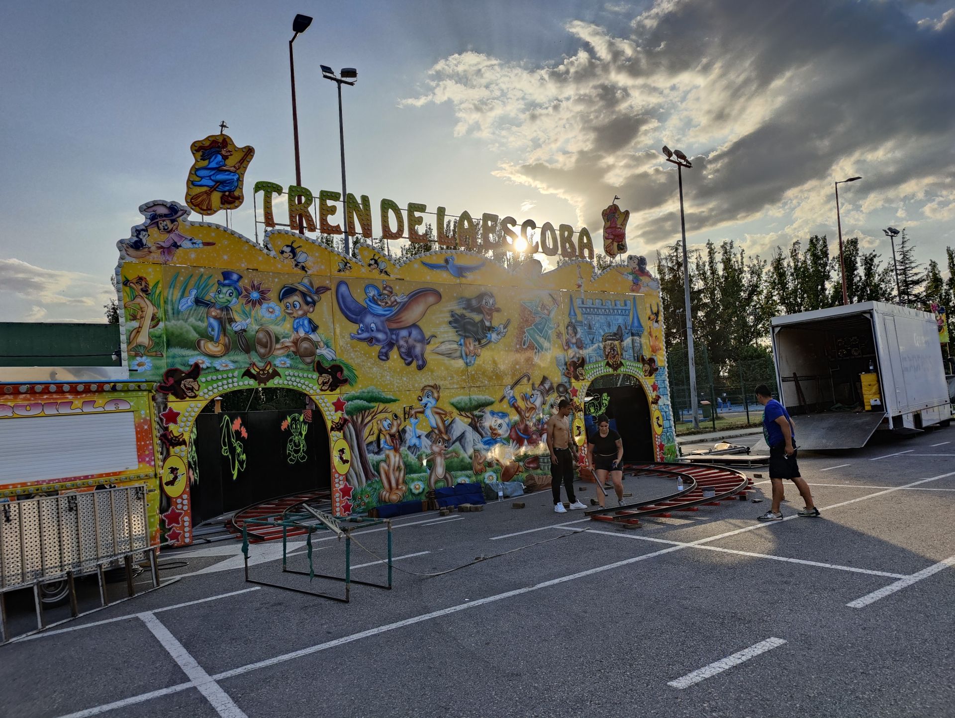 León se prepara para las fiestas de San Juan y San Pedro