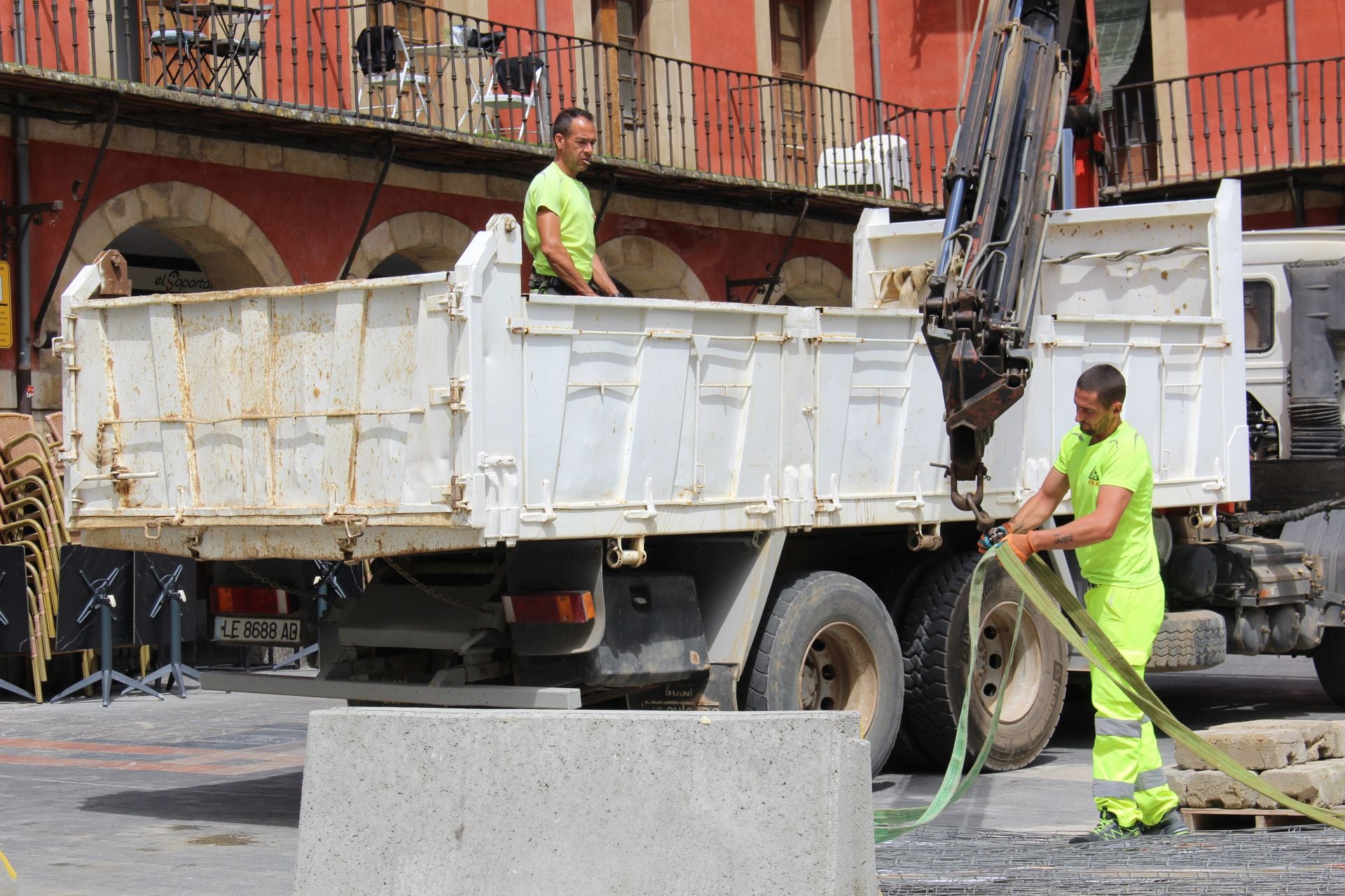 Así está la plaza Mayor de León antes de fiestas