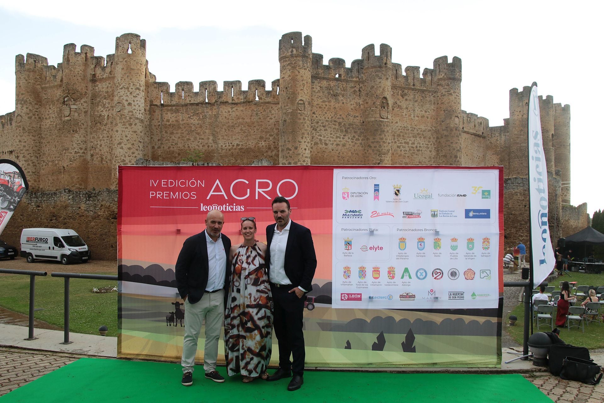 Jose Manuel Diez, David Pascual E Inma G. Barquín. (Equipo comercial Leonoticias)