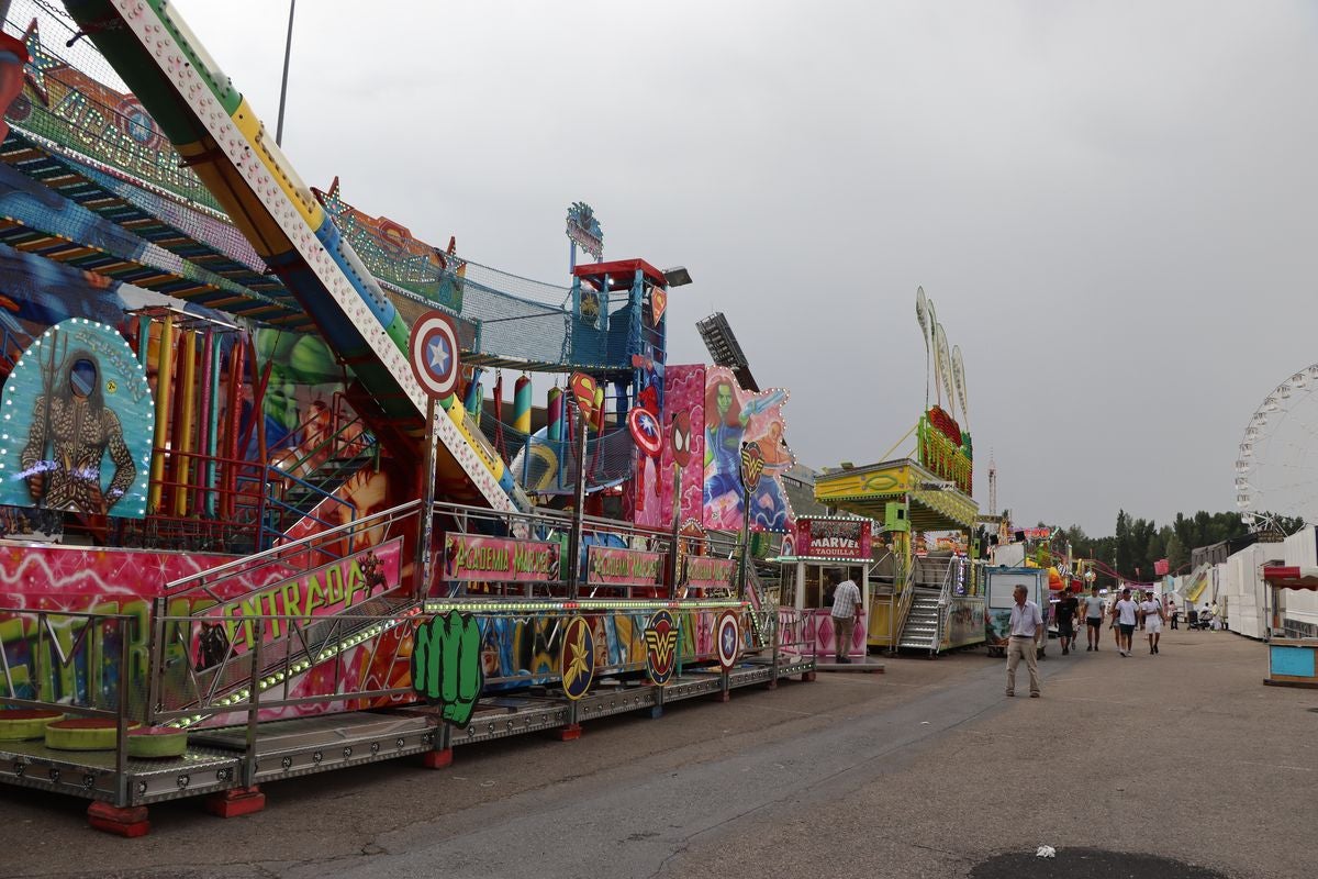 Las imágenes del primer día de las Fiestas de San Juan y San Pedro 2025