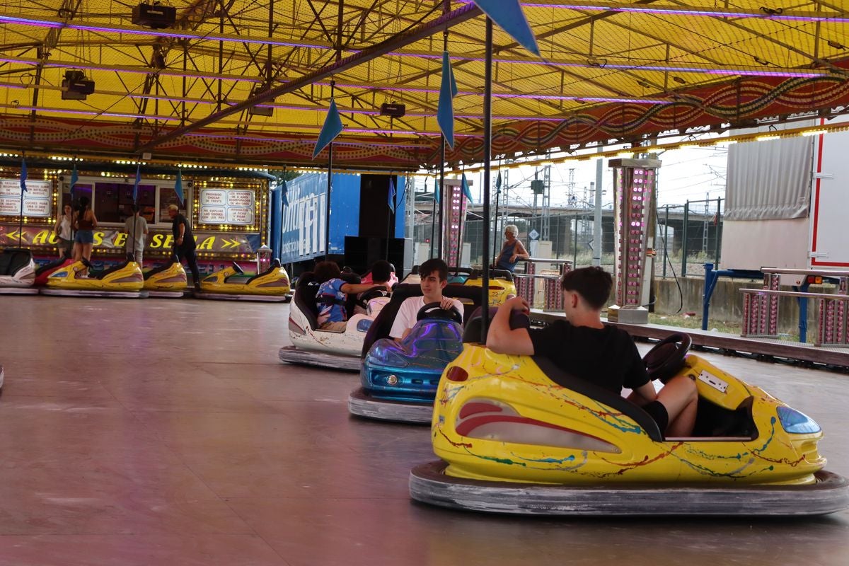 Las imágenes del primer día de las Fiestas de San Juan y San Pedro 2025