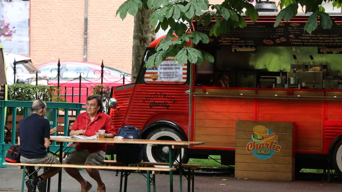 Las imágenes del primer día de las Fiestas de San Juan y San Pedro 2025