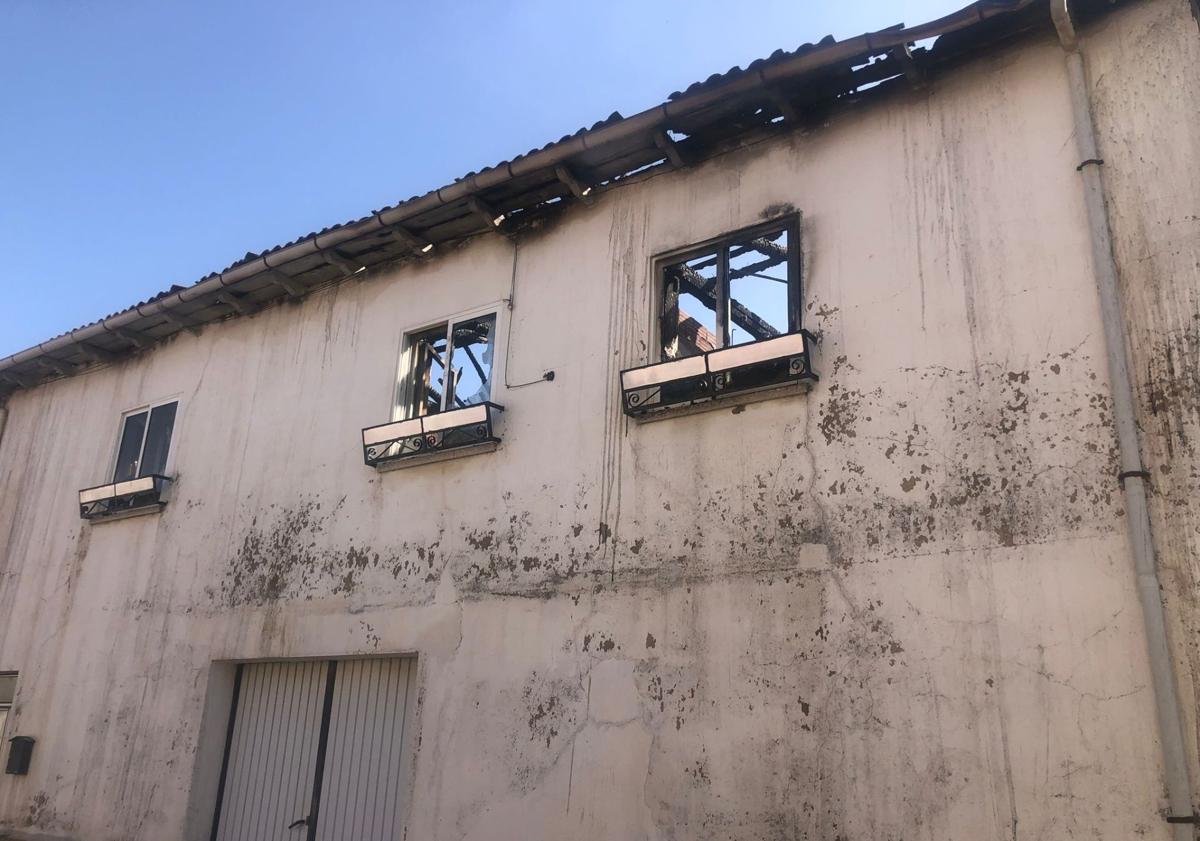 Imagen principal - Imágenes de la situación actual de la vivienda.