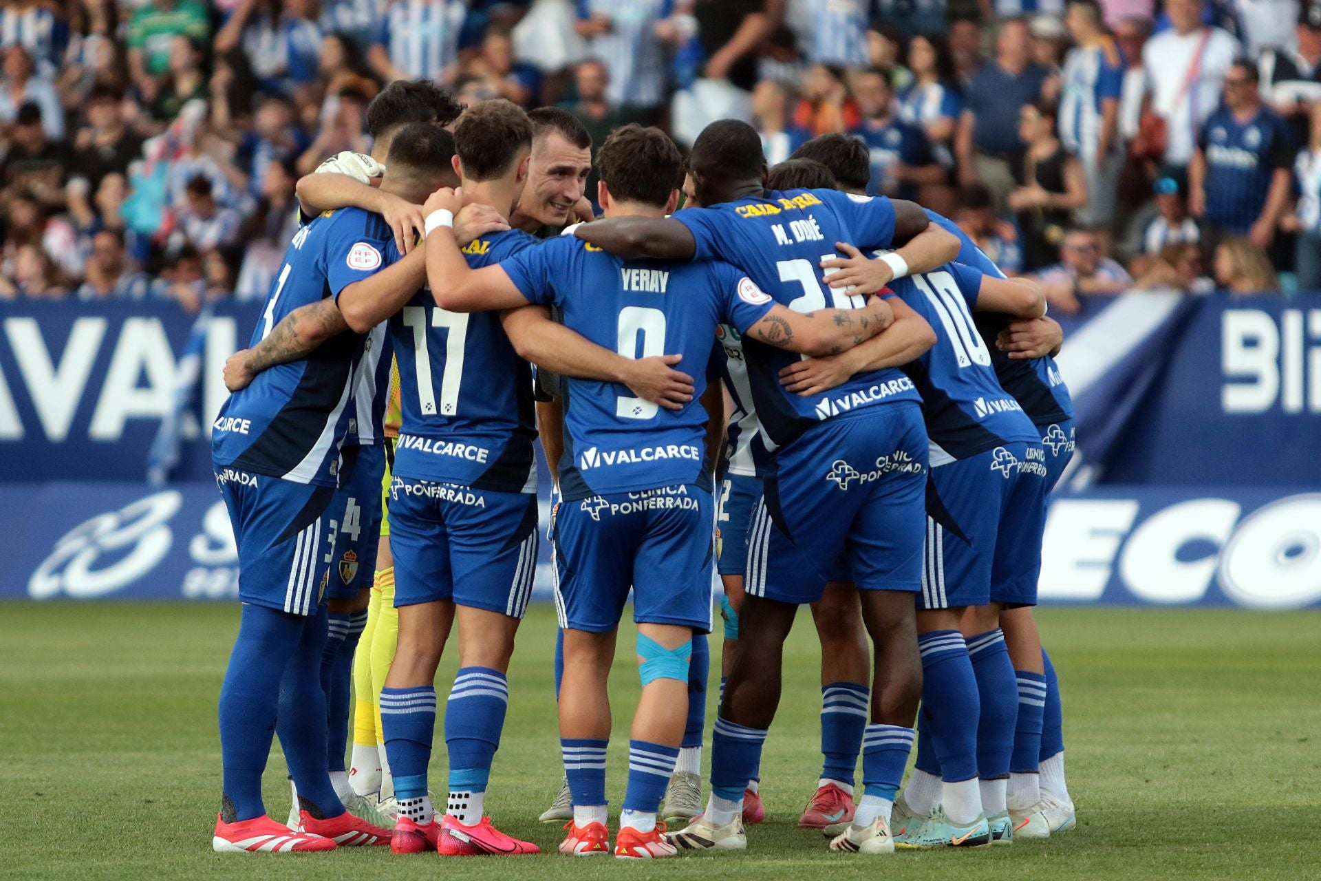 Las imágenes del cruel desenlace de la Deportiva ante el Andorra