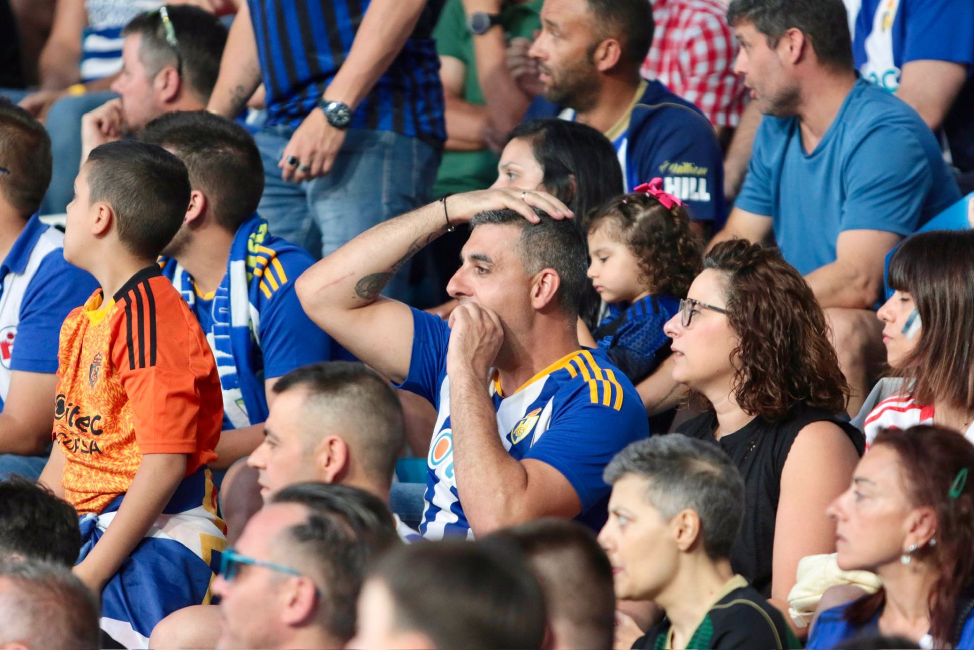 Las imágenes del cruel desenlace de la Deportiva ante el Andorra