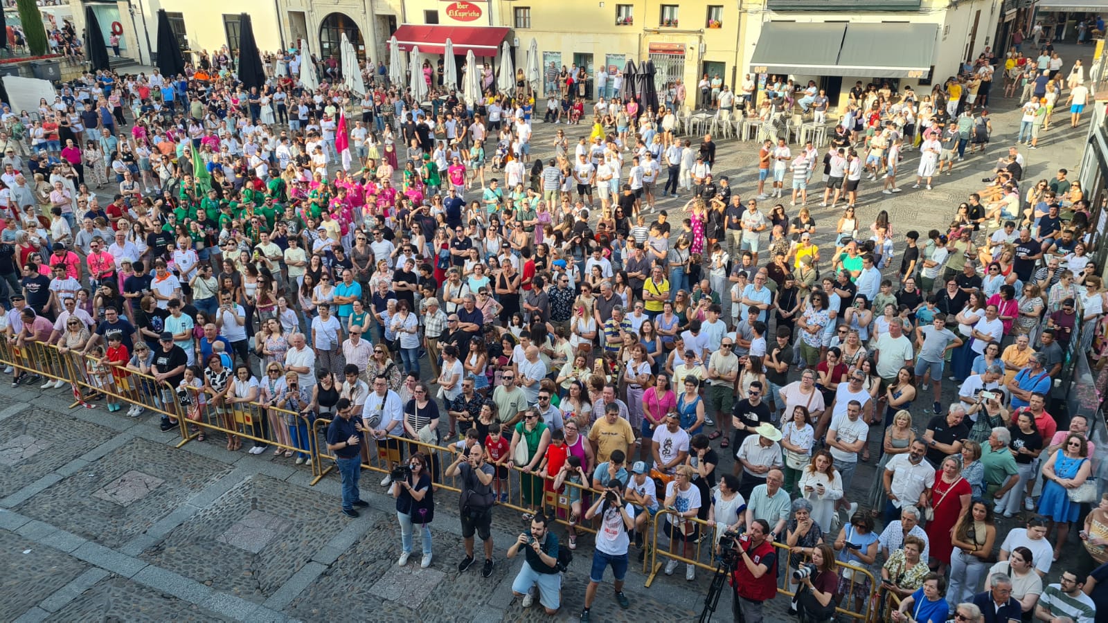 El pregón de la Cultural pone a León en fiestas