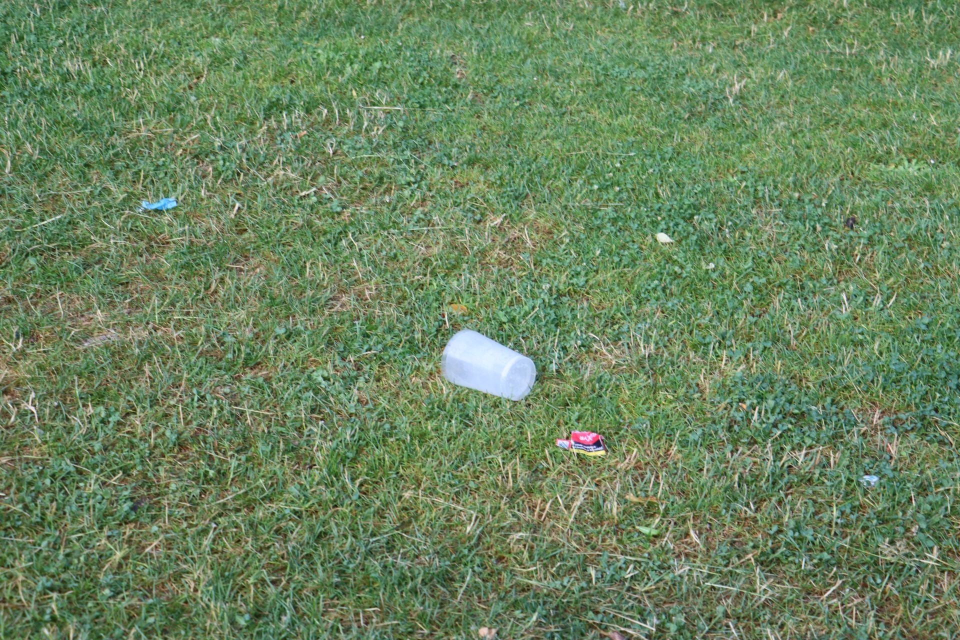 Las imágenes de la resaca de la noche de San Juan