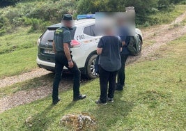 Auxilio a la mujer por parte de la Guardia Civil.