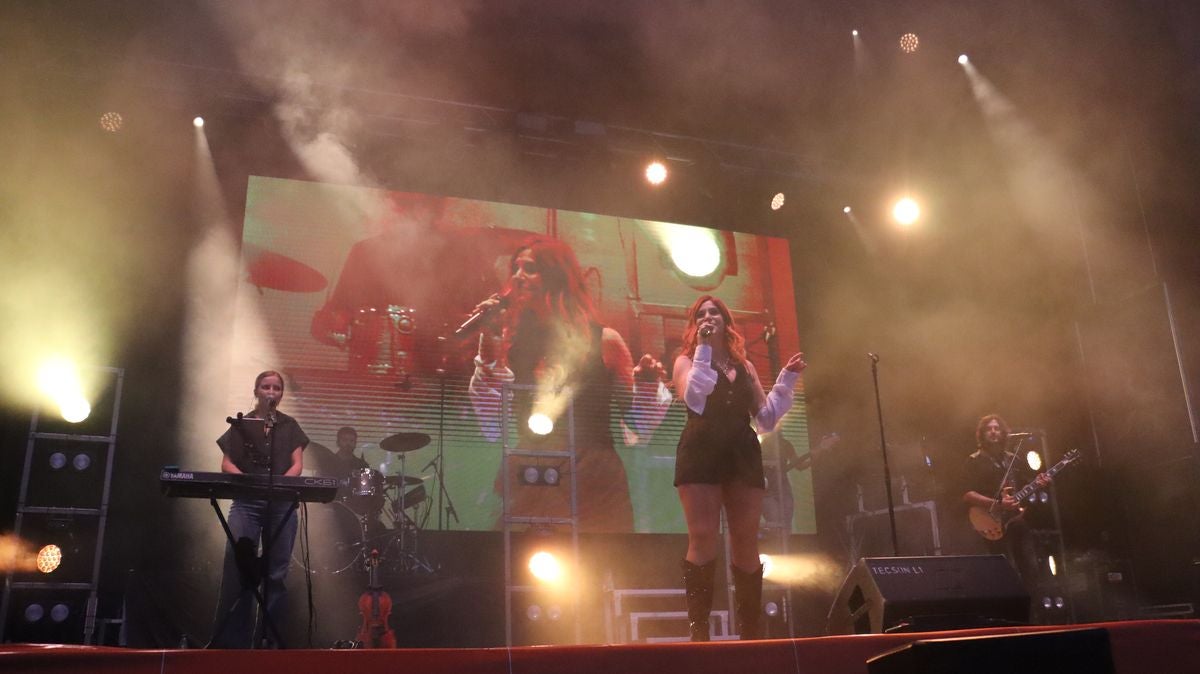 Las imágenes que capturan la magia del concierto de Leire en León