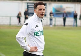 José Luis Lago, entrenador del Atlético Astorga.
