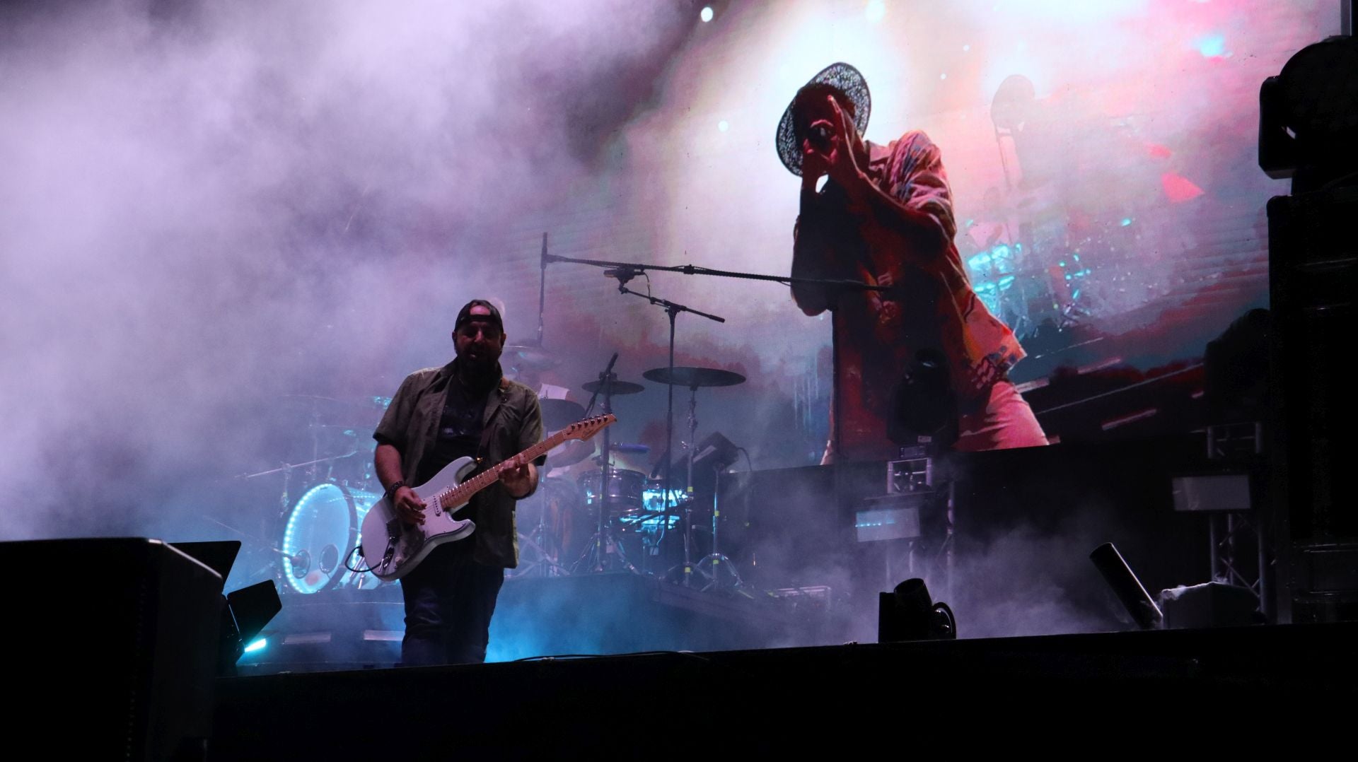 Las imágenes del concierto de Efecto Pasillo en León