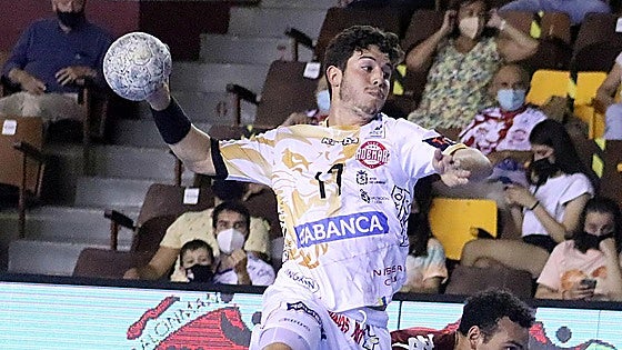 Jaime Fernández regresa al balonmano español... para intentar ascender a Asobal