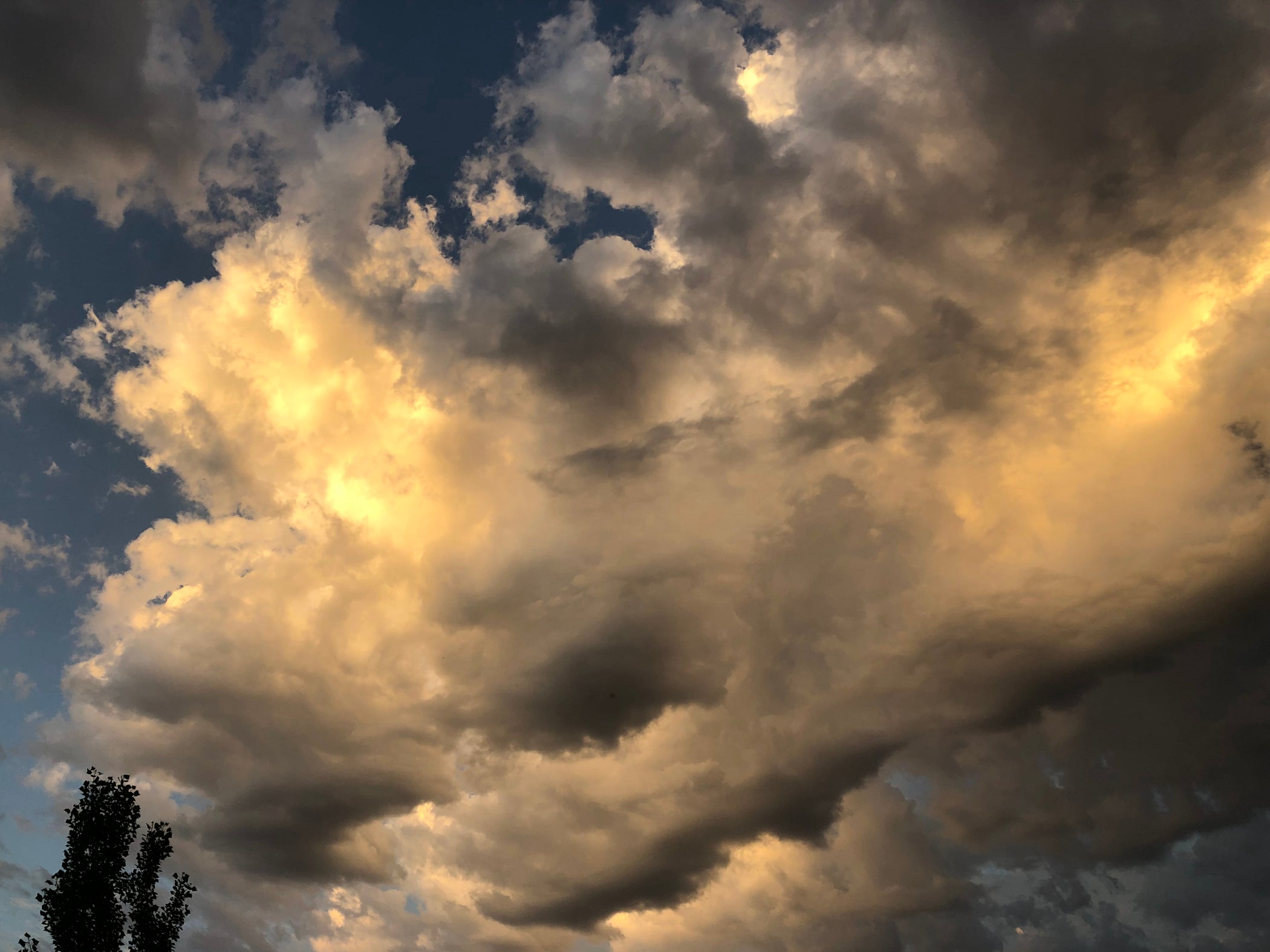 Imagen del cielo este viernes 4 de julio.