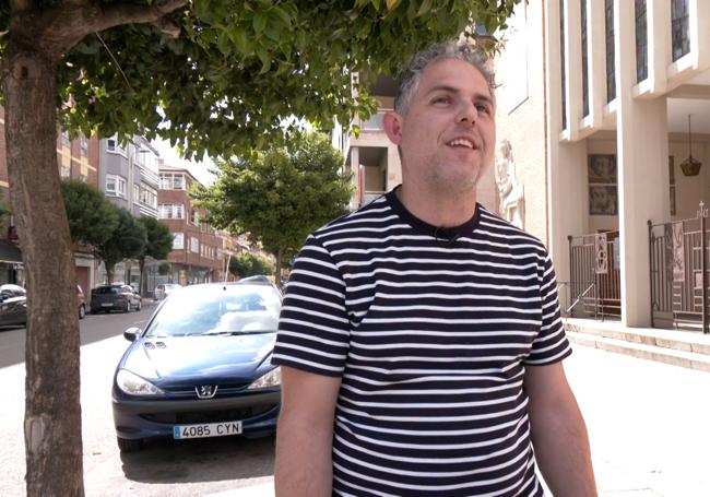 Jony, presidente de la asociación vecinal del barrio.