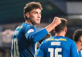 Álex Costa.