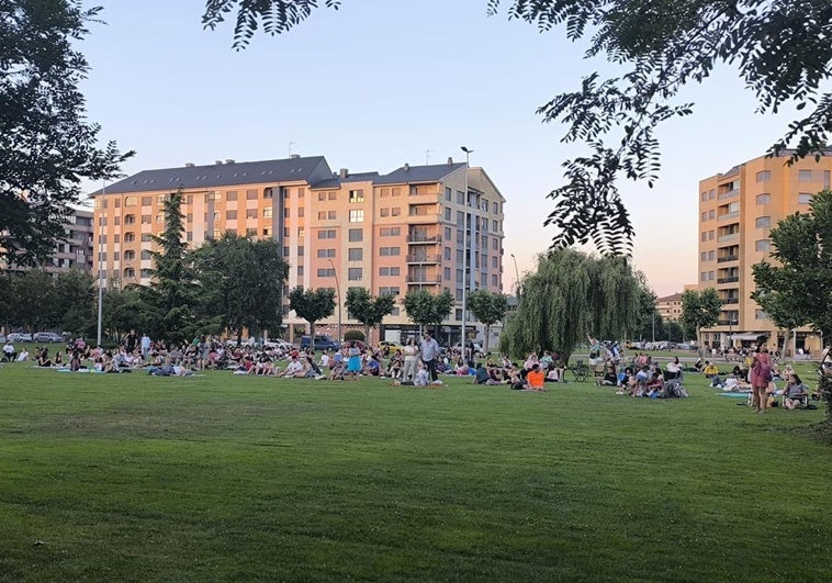 Se suspende in extremis la primera sesión del cine de verano en La Palomera