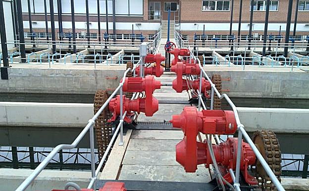 Estación de tratamiento de agua potable del Porma gestionada por Aguas de León