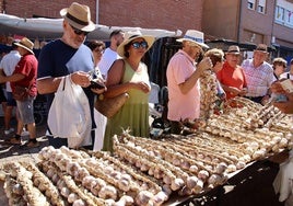 Feria del ajo de Santa Marina del Rey en 2024