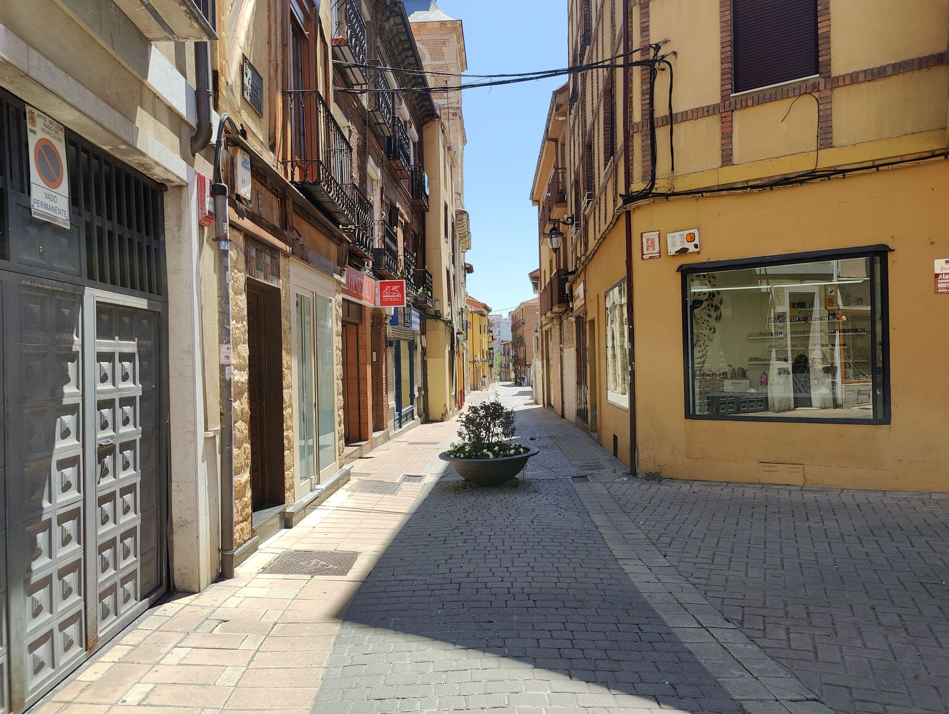 Nueva reapertura de la calle Herreros