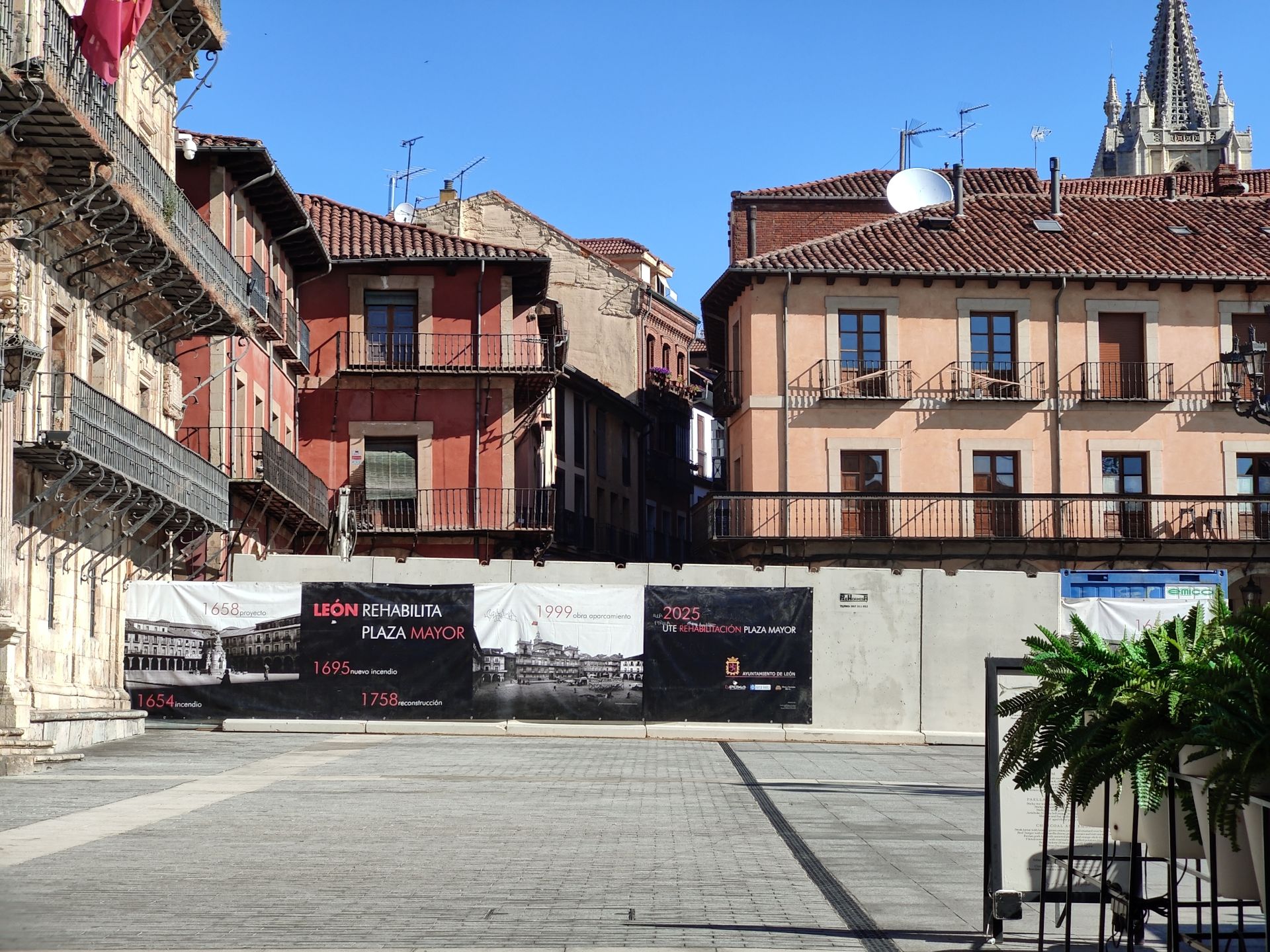 Cuarta fase de las obras en la Plaza Mayor de León