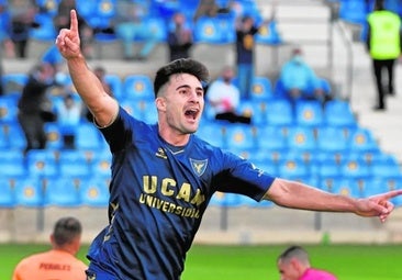 La Ponferradina refuerza el centro del campo con Xemi Fernández