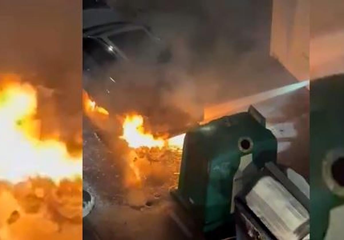 Fuego en la calle Bernardo del Carpio.